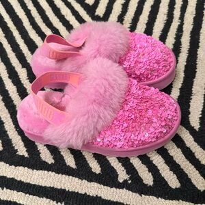 UGG Funkette Chunky Sequin pink kids size 13